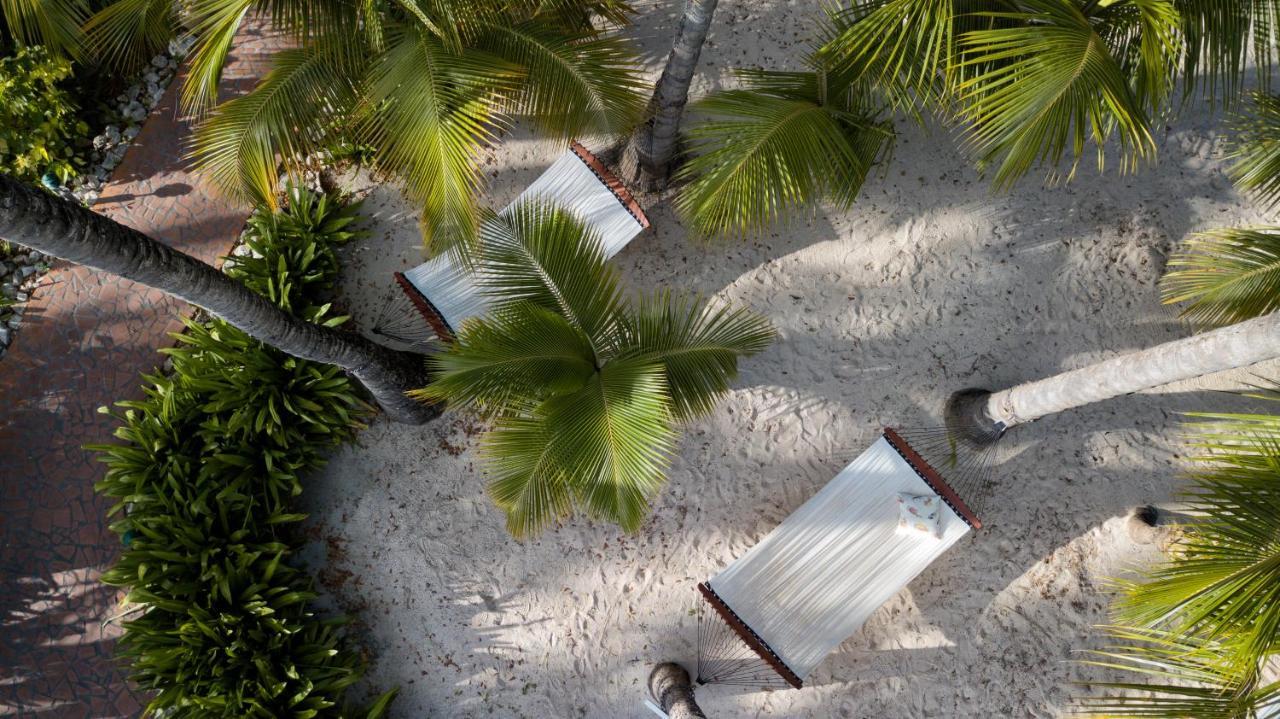 Pineapple Beach Club (Adults Only) Long Bay Экстерьер фото